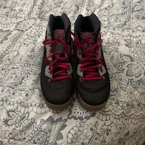 Stylish Black and Red Men's Sneakers